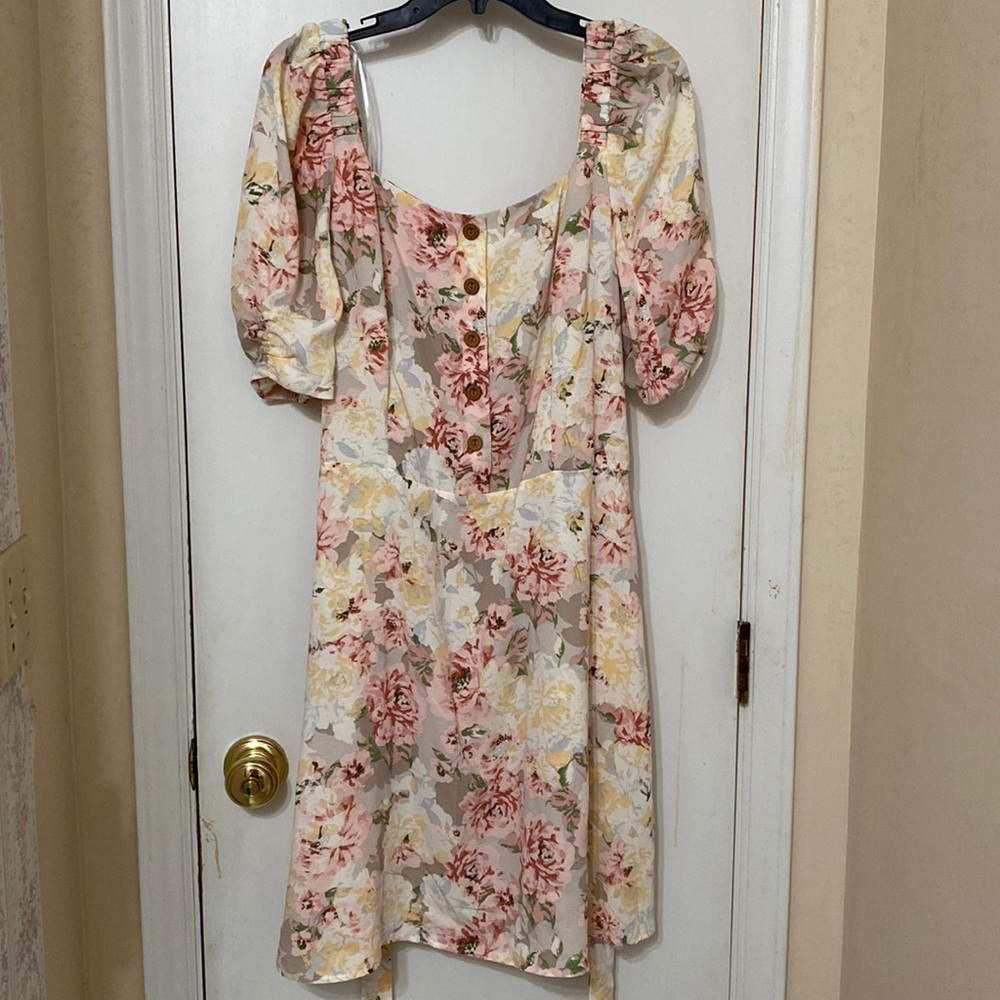 LC Lauren Conrad Floral Dress